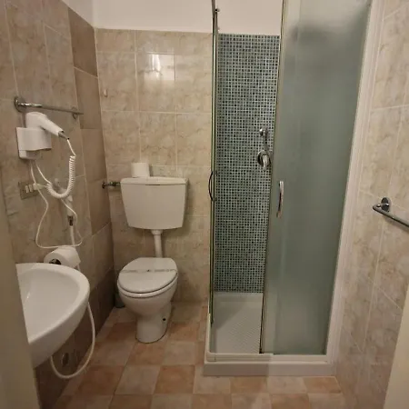 Szálloda Genzianella 2*