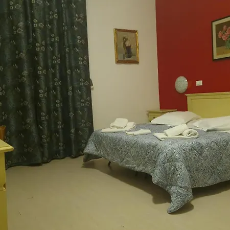 Genzianella 2* Firenze